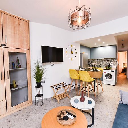 Comfy Dots Apartment Лариса Екстериор снимка